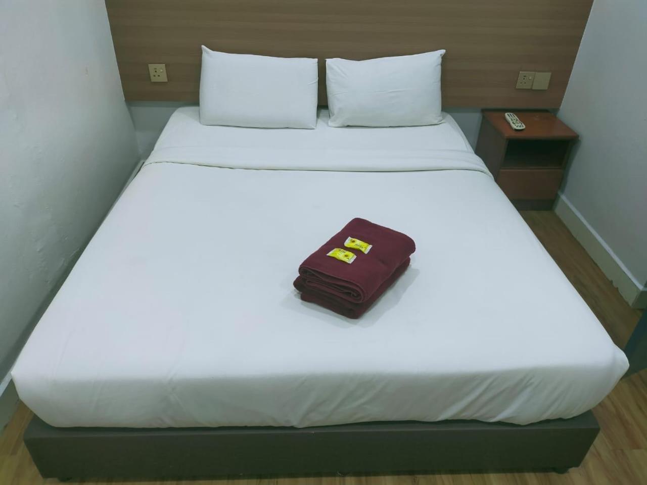 Esm Hotel ตานาห์ราตา ภายนอก รูปภาพ